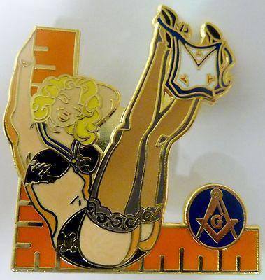 Masonic pin.jpg
